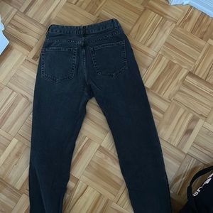 Black mom jeans